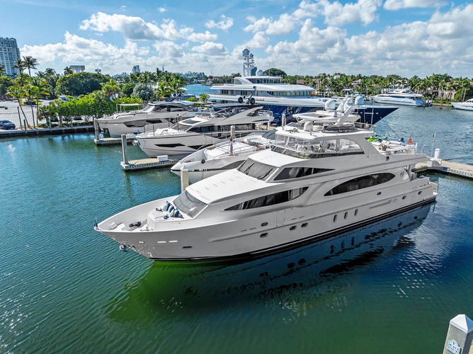 Perfect Harmony Yacht Photos Pics 