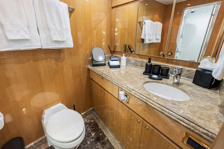 Perfect Harmony Yacht Photos Pics 