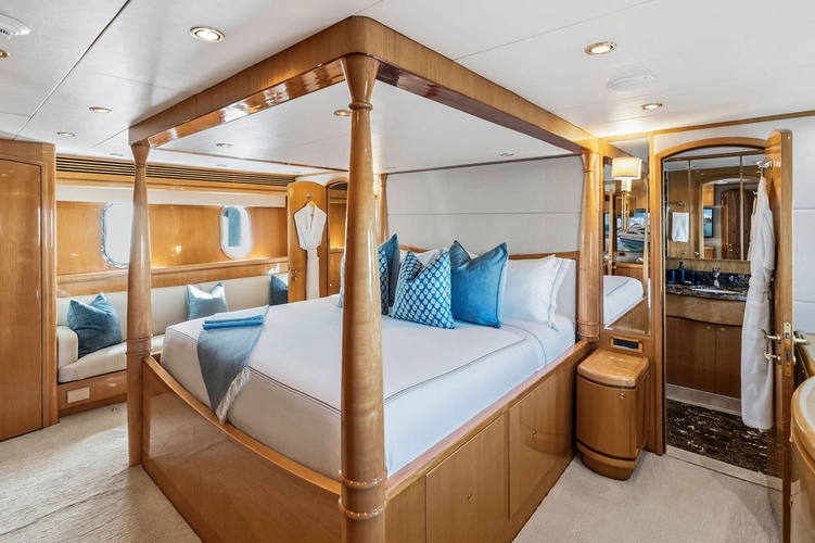 Perfect Harmony Yacht Photos Pics 