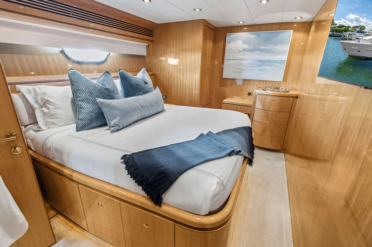 Perfect Harmony Yacht Photos Pics 