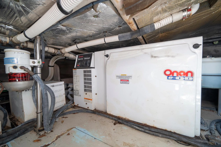 Vivid Imagination Yacht Photos Pics 