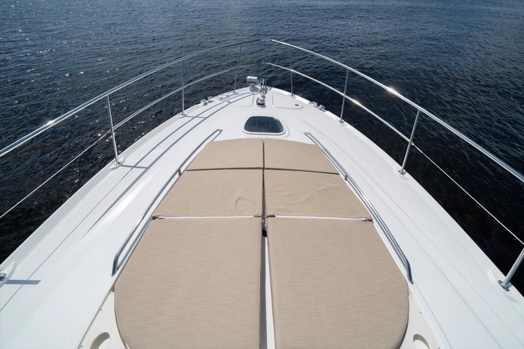 Vivid Imagination Yacht Photos Pics 