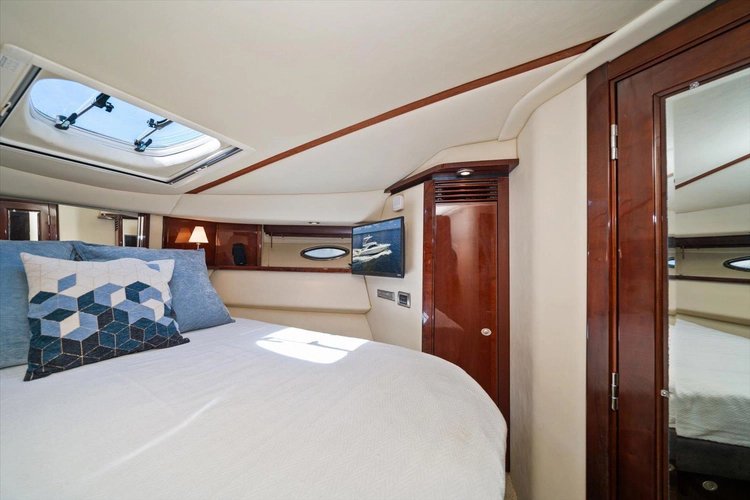 Vivid Imagination Yacht Photos Pics 
