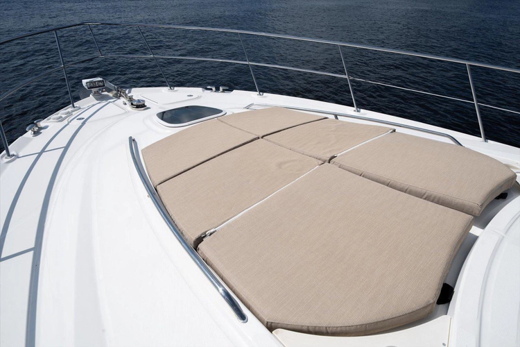 Vivid Imagination Yacht Photos Pics 