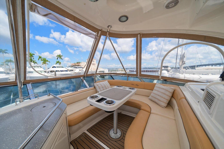 Vivid Imagination Yacht Photos Pics 