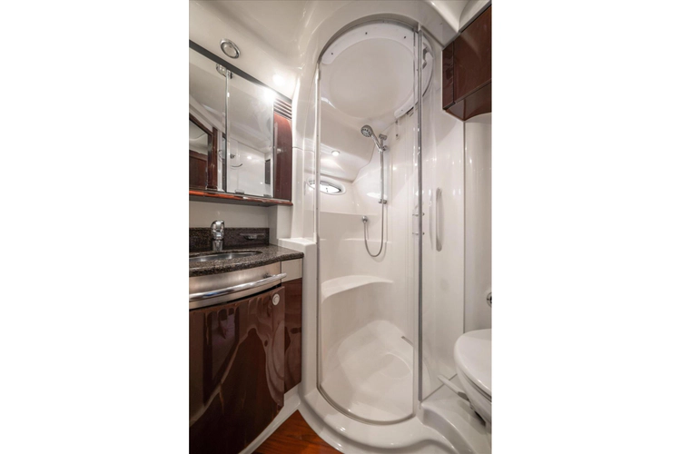 Vivid Imagination Yacht Photos Pics 