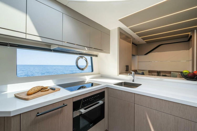 75 Sport Yacht Yacht Photos Pics 