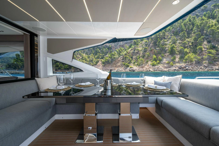 75 Sport Yacht Yacht Photos Pics 
