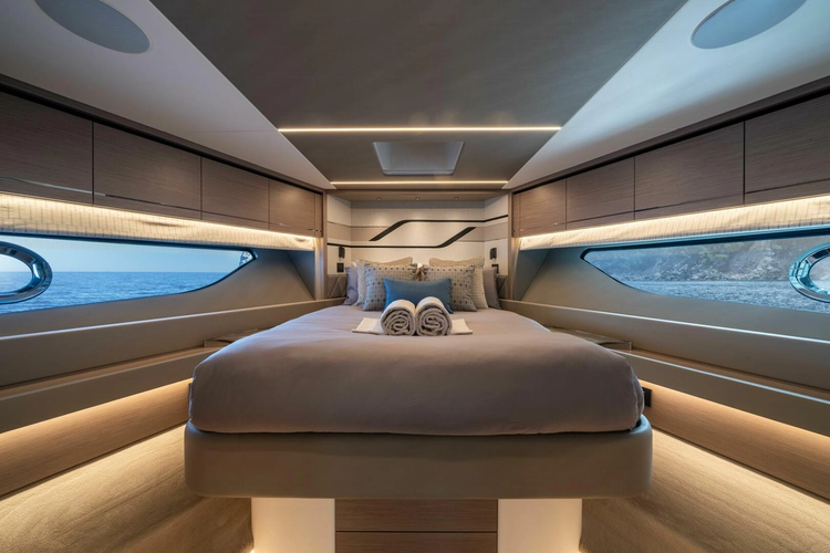 75 Sport Yacht Yacht Photos Pics 