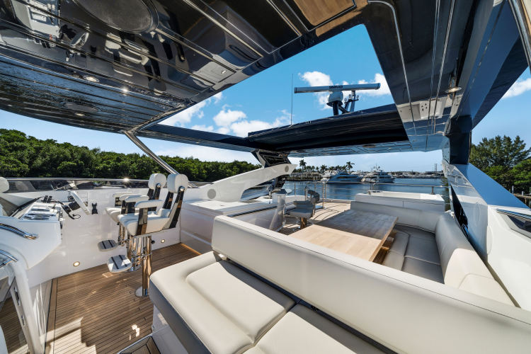 95 Yacht Yacht Photos Pics 