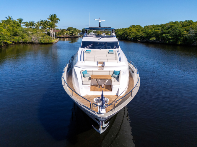 95 Yacht Yacht Photos Pics 