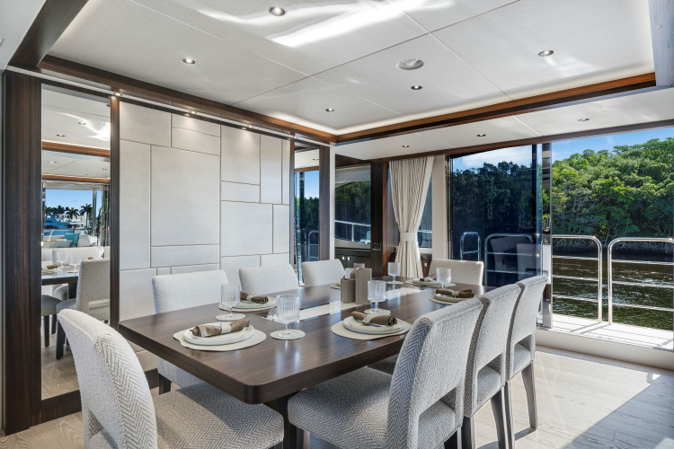 95 Yacht Yacht Photos Pics 