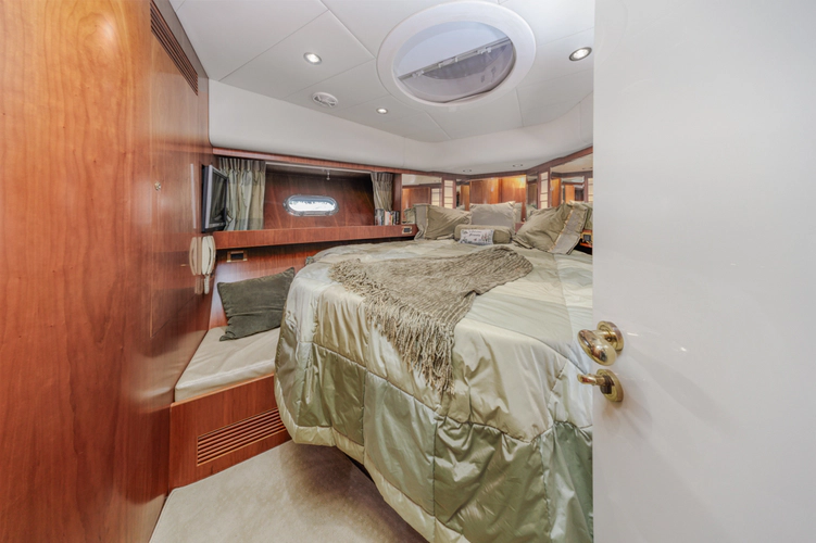 The Elysium Yacht Photos Pics 