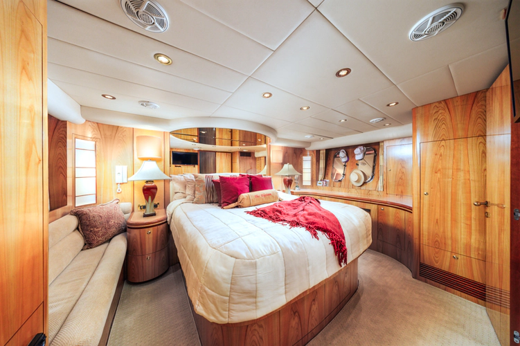 The Elysium Yacht Photos Pics 