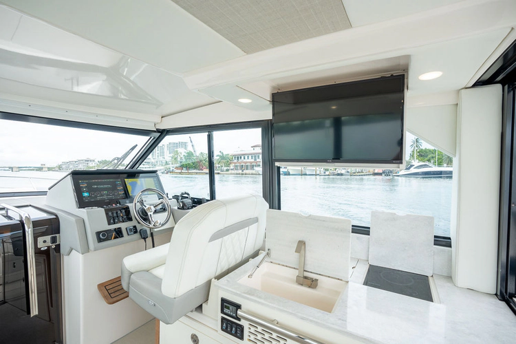 Carpe Diem Yacht Photos Pics 