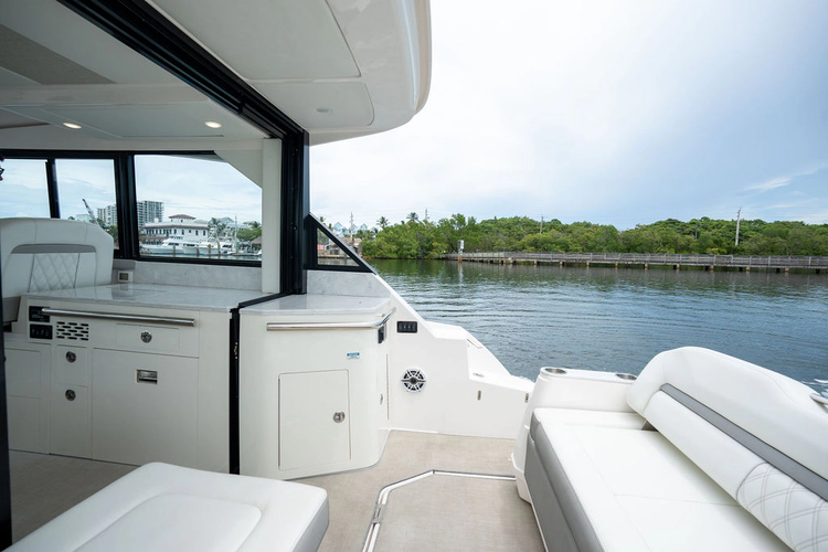 Carpe Diem Yacht Photos Pics 