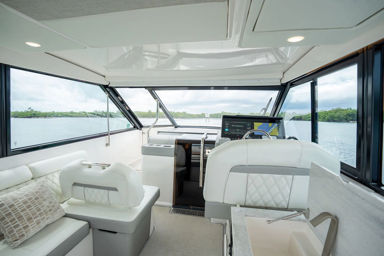 Carpe Diem Yacht Photos Pics 
