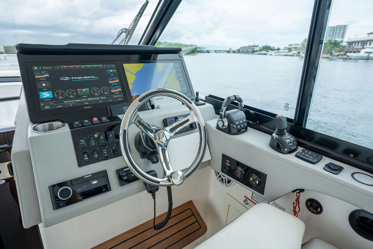 Carpe Diem Yacht Photos Pics 