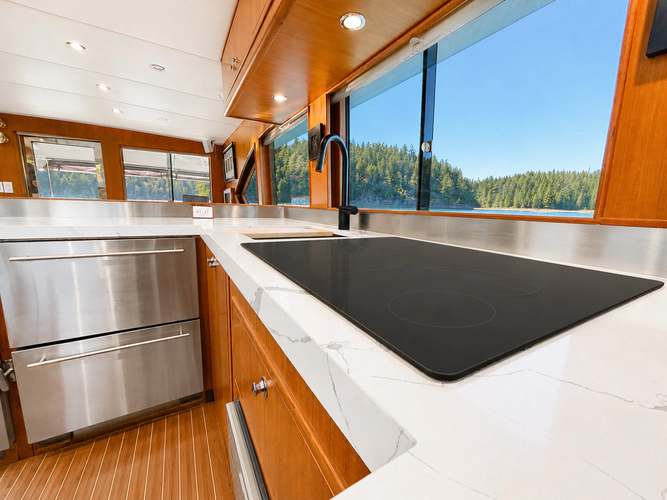 Out Of Bounds Yacht Photos Pics 