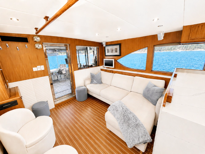 Out Of Bounds Yacht Photos Pics 