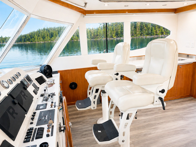 Out Of Bounds Yacht Photos Pics 