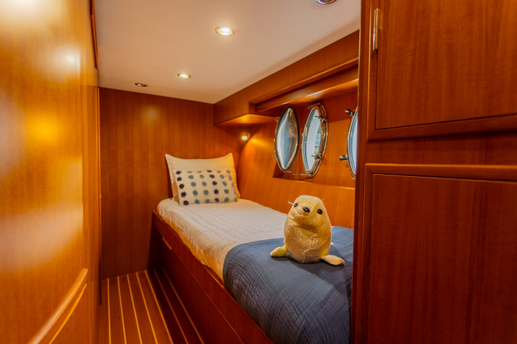 Out Of Bounds Yacht Photos Pics 