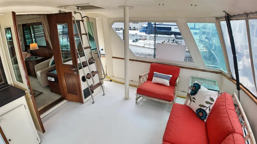 Hooch Yacht Photos Pics 