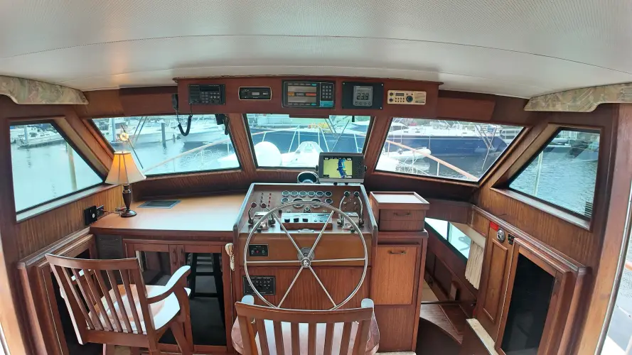 Hooch Yacht Photos Pics 