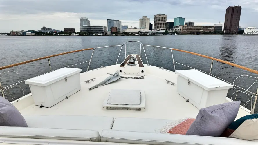 Hooch Yacht Photos Pics 