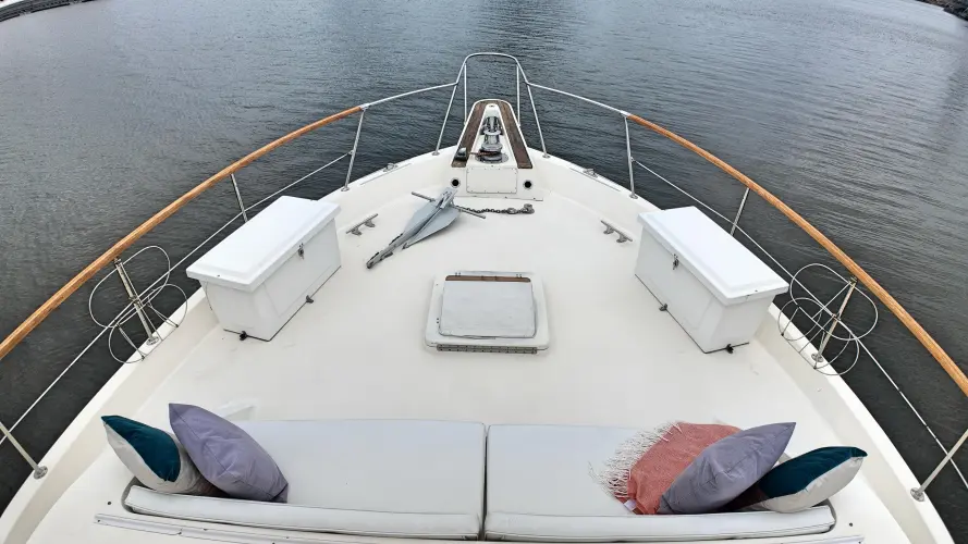 Hooch Yacht Photos Pics 