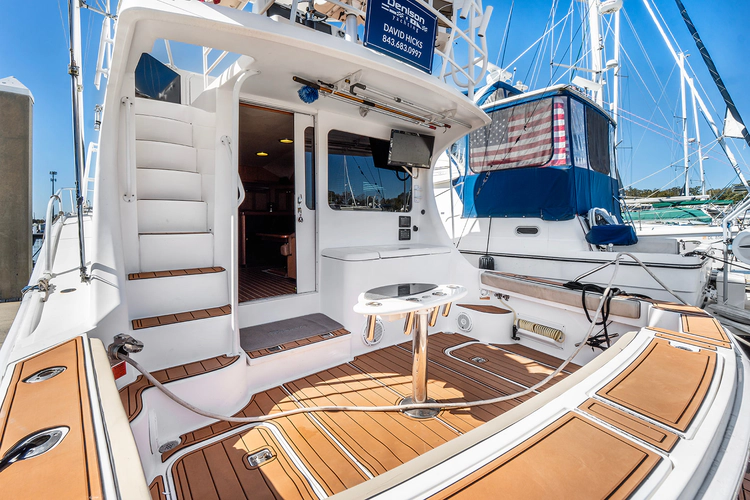 Mamasita Yacht Photos Pics 