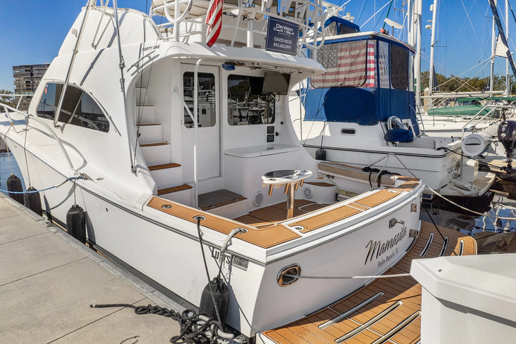 Mamasita Yacht Photos Pics 