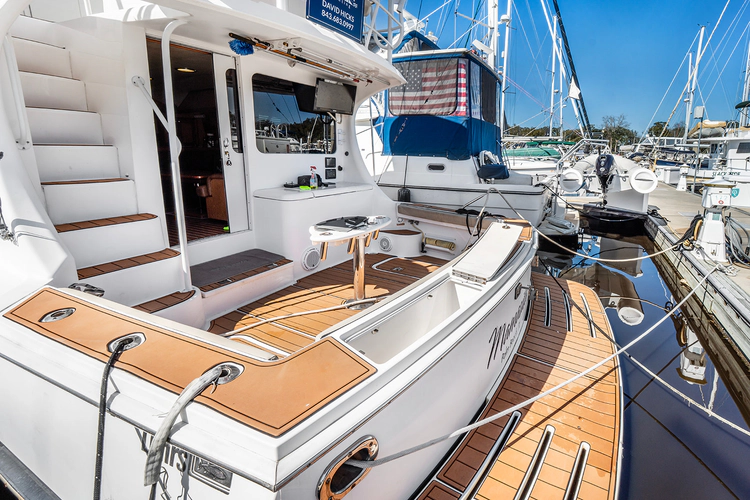 Mamasita Yacht Photos Pics 