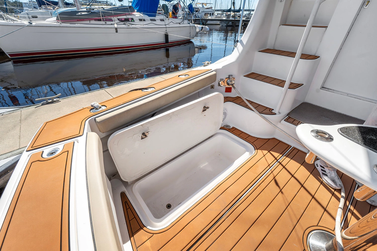 Mamasita Yacht Photos Pics 