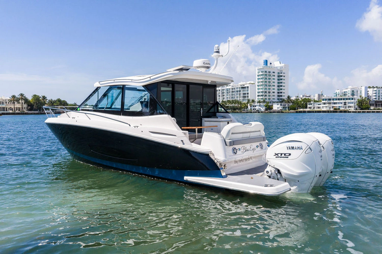 Blue Eyes Yacht Photos Pics 