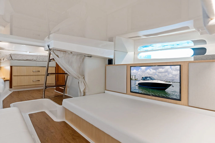 Blue Eyes Yacht Photos Pics 