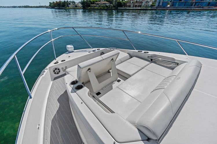 Blue Eyes Yacht Photos Pics 