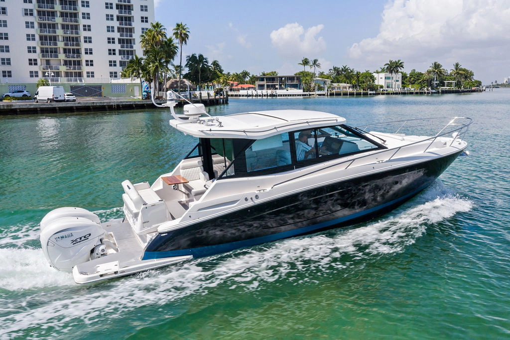 36' Regal 2024
