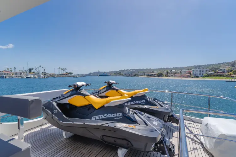 Gyrfalcon Yacht Photos Pics 