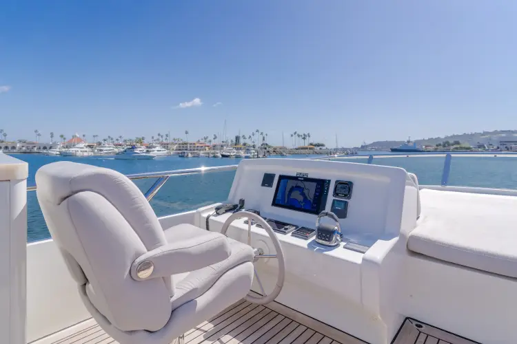 Gyrfalcon Yacht Photos Pics 