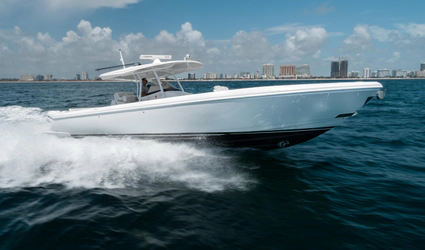 40' Intrepid 2022