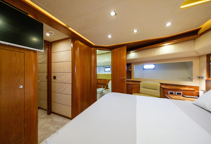 Daydream2 Yacht Photos Pics 