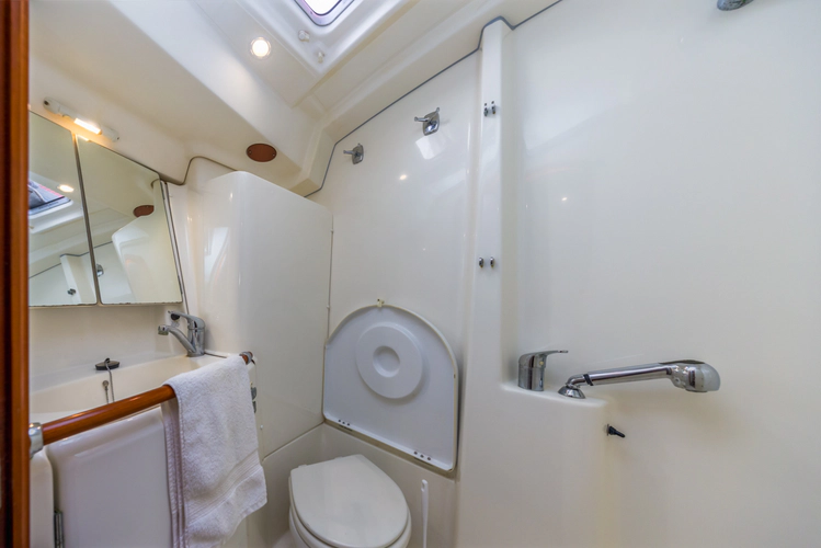 Salty Soul Yacht Photos Pics 