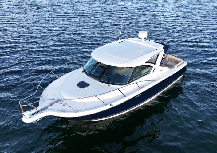 30' Tiara 2014
