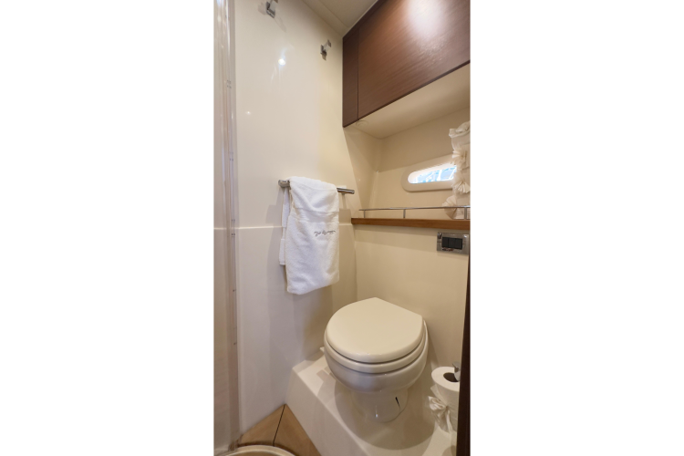 Baby Pie Yacht Photos Pics 