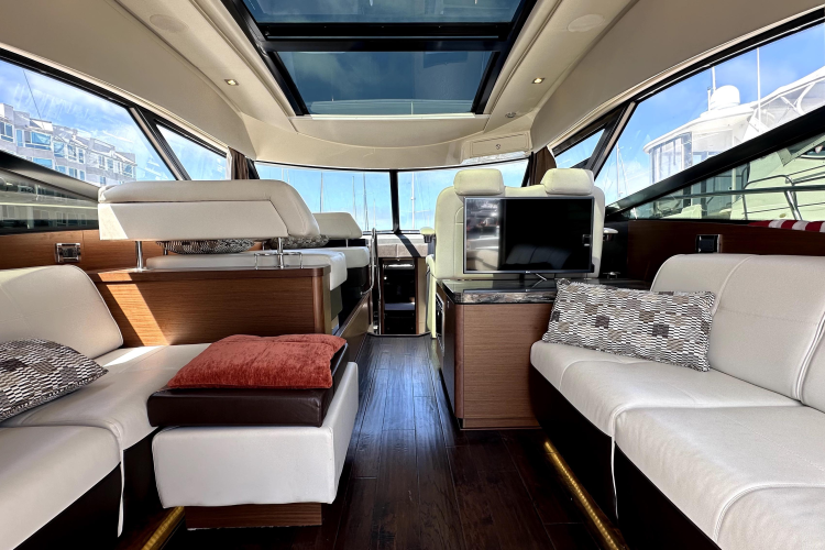 Baby Pie Yacht Photos Pics 