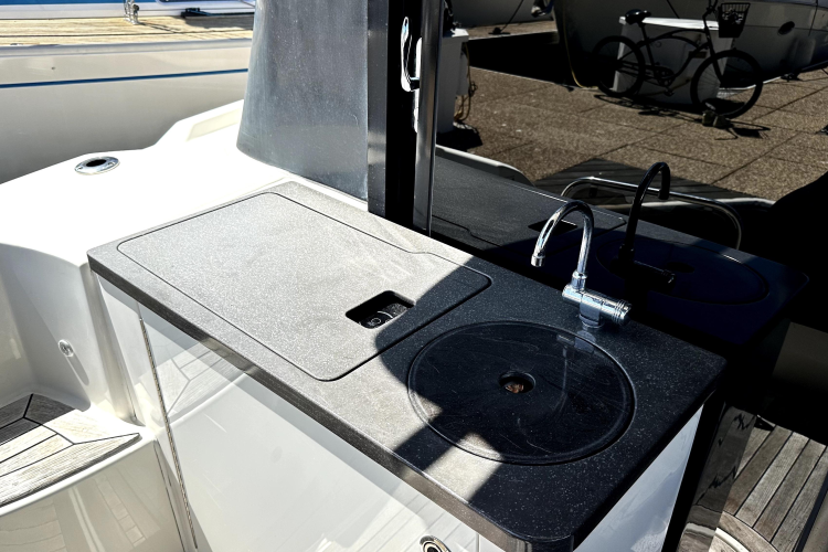 Baby Pie Yacht Photos Pics 