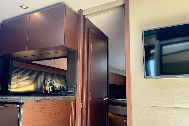 Baby Pie Yacht Photos Pics 