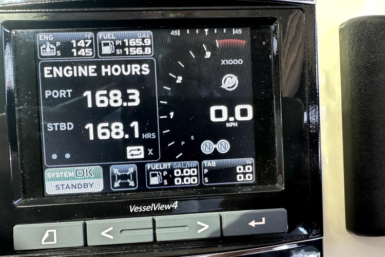 Baby Pie Yacht Photos Pics 