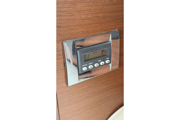 Baby Pie Yacht Photos Pics 